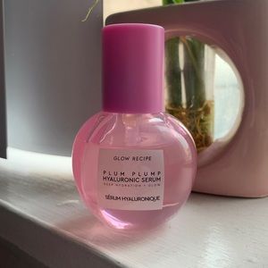 Glow Recipe Plum Plump Hyaluronic Serum